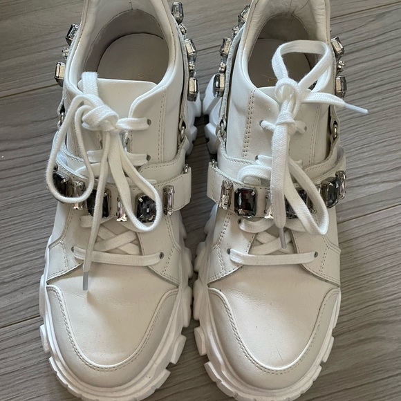 White handcrafted sneakers - Picture 4 of 6